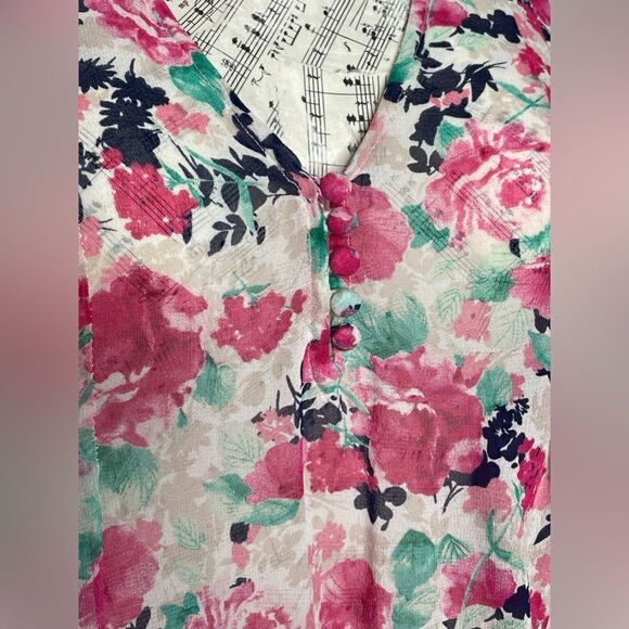 Joie Pink Floral Silk Chiffon V-Neck Pleated Back Blouse Top Size M - Picture 2 of 6